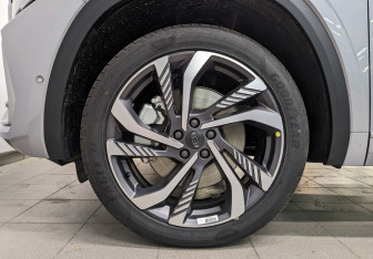 Новый Geely Monjaro 2024 (7 фото)