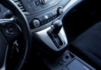 Подержанный автомобиль Honda CR-V 2014 года (18 фото)
