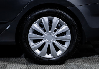 Подержанный автомобиль Hyundai Solaris Sedan 2012 года (15 фото)