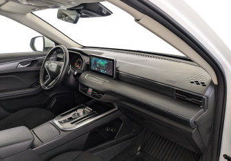 Подержанный автомобиль Haval Jolion 2023 года (11 фото)