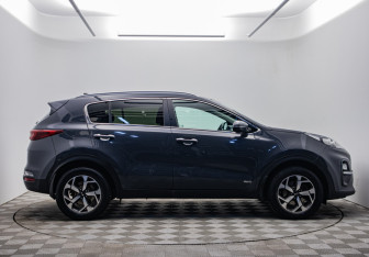 Подержанный автомобиль Kia Sportage 2018 года (4 фото)