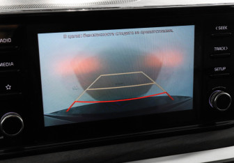 Подержанный автомобиль Kia K5 2021 года (9 фото)