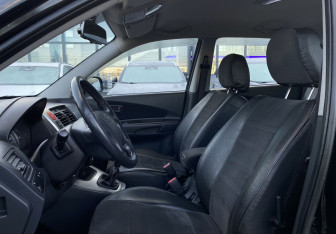 Подержанный автомобиль Hyundai Tucson 2008 года (18 фото)