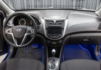 Подержанный автомобиль Hyundai Solaris Sedan 2013 года (14 фото)