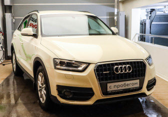 Подержанный автомобиль Audi Q3 2013 года (3 фото)
