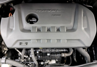 Подержанный автомобиль Haval F7x 2022 года (9 фото)