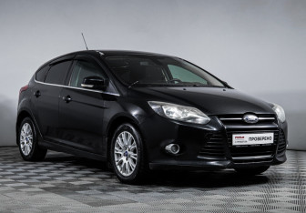 Подержанный автомобиль Ford Focus Hatchback 2012 года (3 фото)