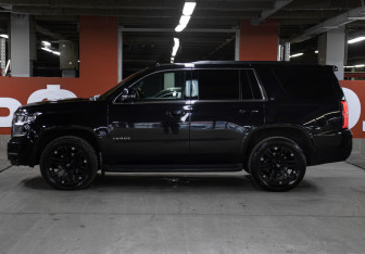 Подержанный автомобиль Chevrolet Tahoe 2017 года (8 фото)