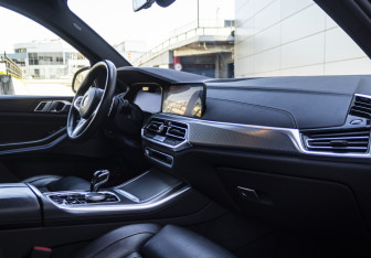 Подержанный автомобиль BMW X5 2019 года (14 фото)