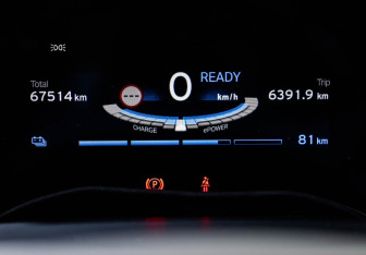 Подержанный автомобиль BMW i3 2018 года (4 фото)