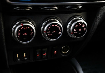 Подержанный автомобиль Mitsubishi ASX 2021 года (11 фото)