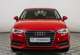 Подержанный автомобиль Audi A3 Hatchback 2013 года (2 фото)