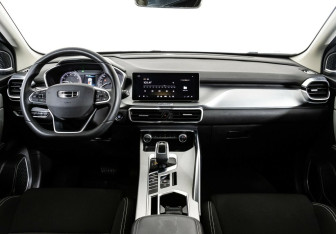 Подержанный автомобиль Geely Coolray 2021 года (6 фото)