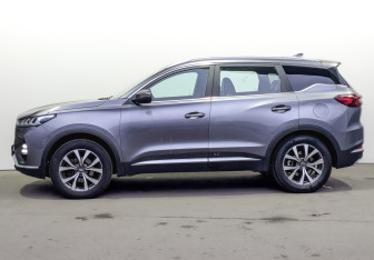 Подержанный автомобиль Chery Tiggo 7 Pro 2022 года (8 фото)