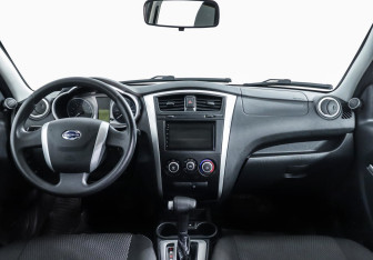 Подержанный автомобиль Datsun mi-DO 2015 года (9 фото)