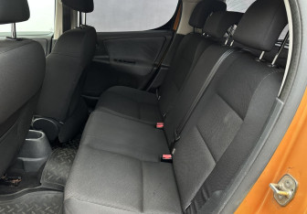 Подержанный автомобиль Peugeot 207 Hatchback 2008 года (10 фото)