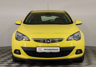 Подержанный автомобиль Opel Astra Hatchback 2014 года (2 фото)