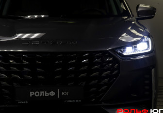 Подержанный автомобиль Jetour X70 2023 года (30 фото)