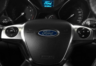 Подержанный автомобиль Ford Focus Hatchback 2014 года (18 фото)