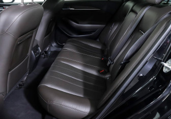 Подержанный автомобиль Mazda 6 Sedan 2020 года (20 фото)