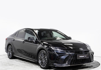 Подержанный автомобиль Toyota Camry Sedan 2024 года (2 фото)