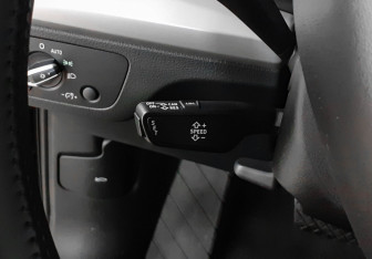 Подержанный автомобиль Audi Q5 2020 года (19 фото)
