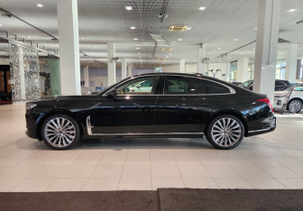 Новый Hongqi H9 2024 (3 фото)