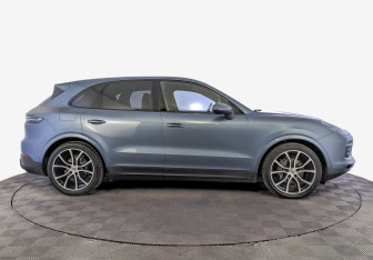 Подержанный автомобиль Porsche Cayenne 2019 года (4 фото)