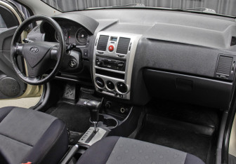 Подержанный автомобиль Hyundai Getz 2008 года (11 фото)