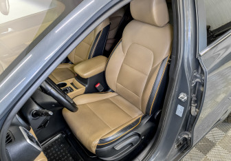 Подержанный автомобиль Kia Sportage 2020 года (20 фото)