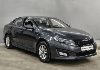Подержанный автомобиль Kia Optima Sedan 2015 года (3 фото)
