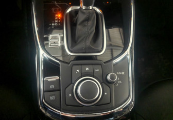 Подержанный автомобиль Mazda CX-9 2021 года (16 фото)