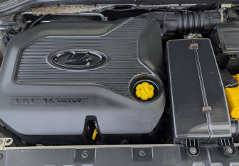 Подержанный автомобиль LADA (ВАЗ) Vesta Wagon 2018 года (9 фото)