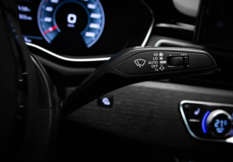 Подержанный автомобиль Audi A5 Liftback 2021 года (13 фото)