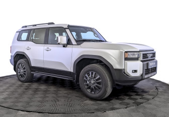 Подержанный автомобиль Toyota Land Cruiser Prado 2024 года (3 фото)
