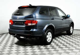 Подержанный автомобиль SsangYong Kyron 2012 года (3 фото)