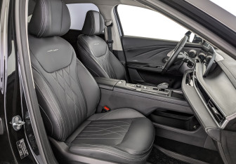 Подержанный автомобиль Chery Arrizo 8 2024 года (23 фото)