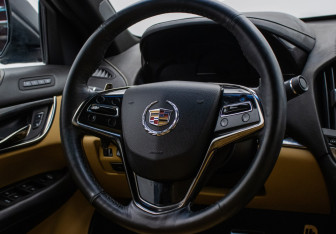 Подержанный автомобиль Cadillac ATS Sedan 2013 года (15 фото)