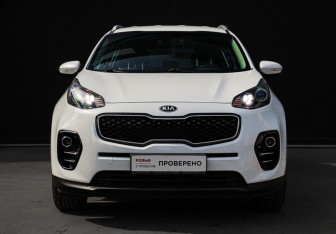 Подержанный автомобиль Kia Sportage 2018 года (2 фото)