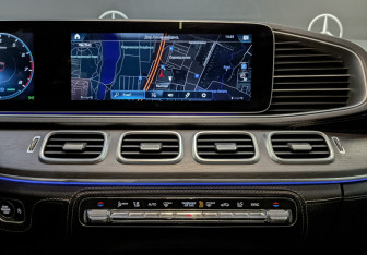 Подержанный автомобиль Mercedes-Benz GLE 2019 года (17 фото)