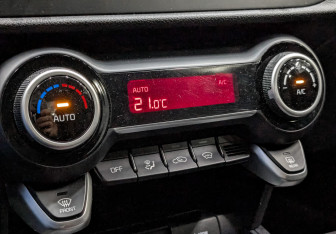 Подержанный автомобиль Kia Rio Sedan 2021 года (19 фото)