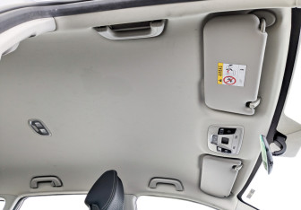 Подержанный автомобиль Geely Coolray 2023 года (22 фото)