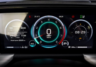 Подержанный автомобиль GAC GS8 2025 года (13 фото)