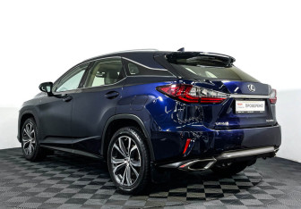 Подержанный автомобиль Lexus RX 2017 года (7 фото)