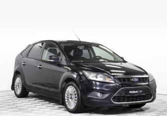 Подержанный автомобиль Ford Focus Hatchback 2011 года (3 фото)