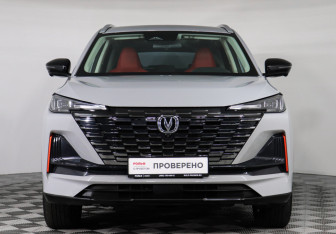 Подержанный автомобиль Changan CS55PLUS 2023 года (2 фото)