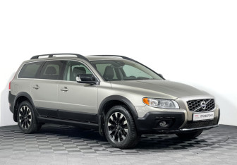 Подержанный автомобиль Volvo XC70 2014 года (3 фото)