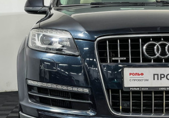 Подержанный автомобиль Audi Q7 2011 года (16 фото)