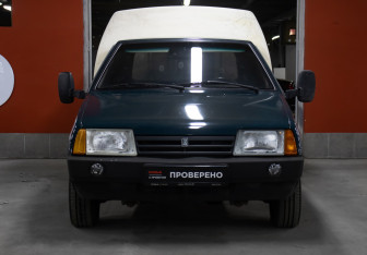 Подержанный автомобиль LADA (ВАЗ) 2109 Hatchback 2002 года (2 фото)