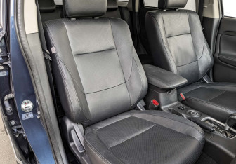 Подержанный автомобиль Mitsubishi Outlander 2016 года (23 фото)